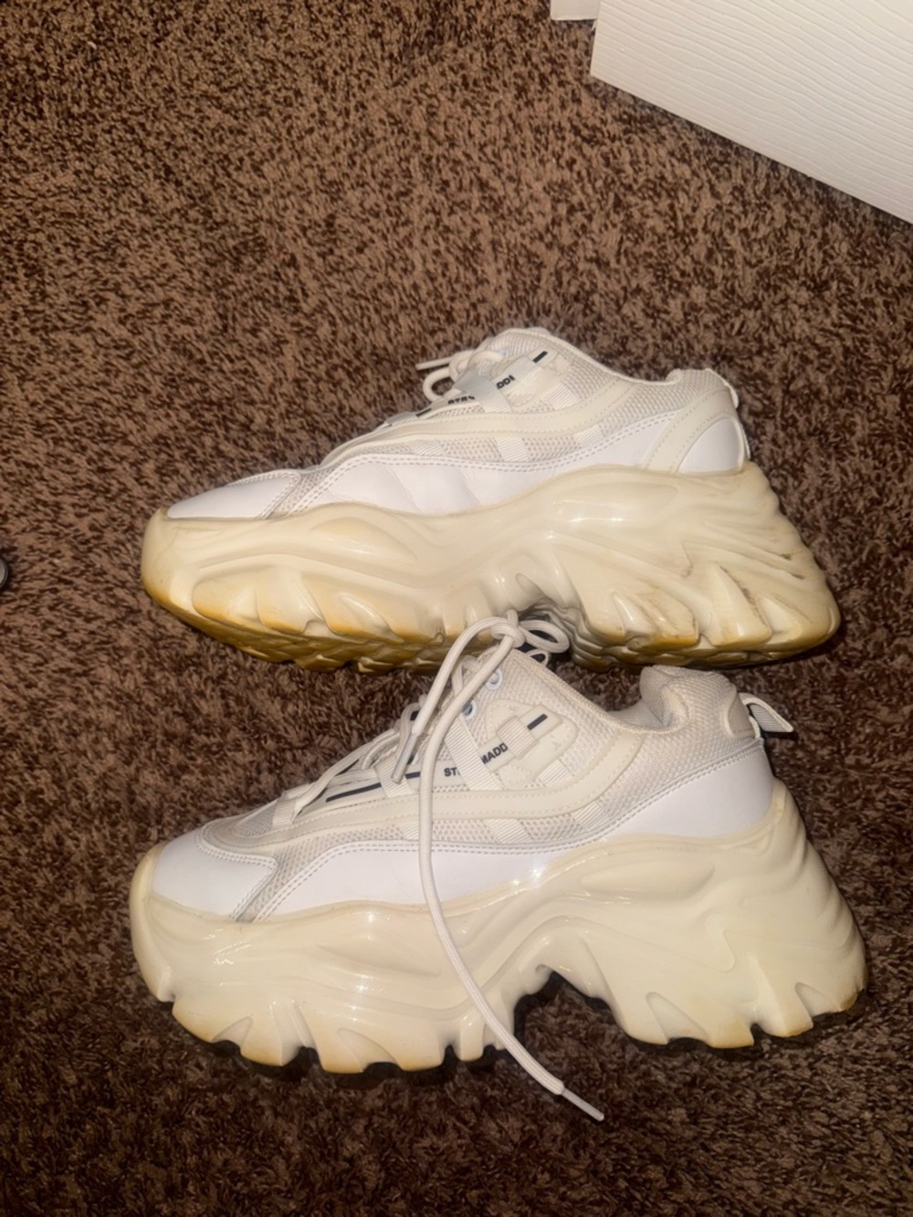 Steve Madden Ecker Platform Sneakers 8.5 See Photos